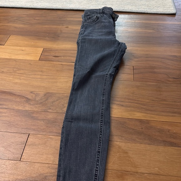 Top Shop Jamie Jean 26x28! - Picture 3 of 4